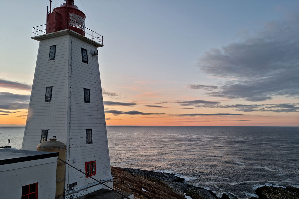 Vardø lighthouse is our field station during the seabird field season on Hornøya. Photo: Kate Layton-Matthews.